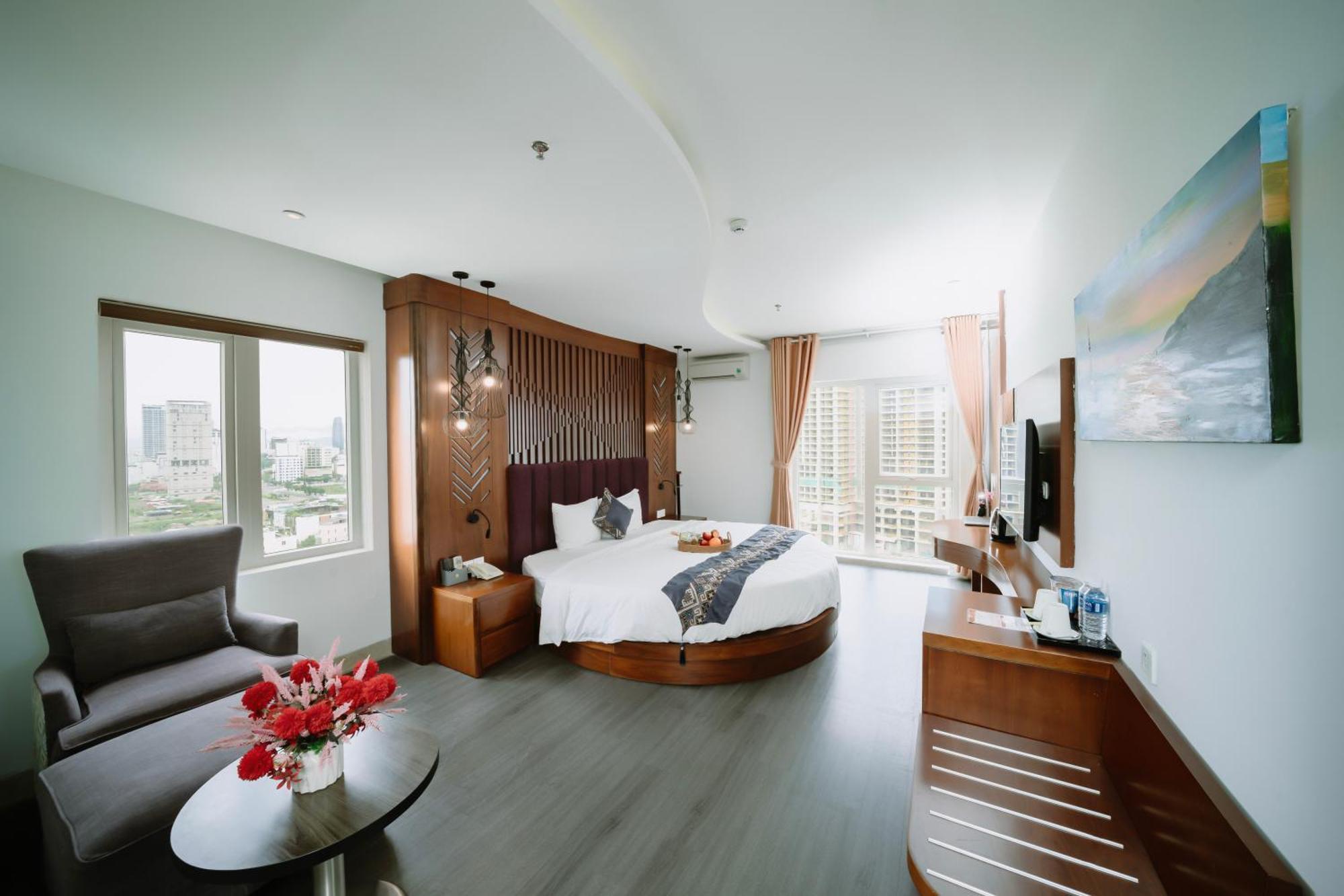 דה נאנג Tgt Beach Hotel מראה חיצוני תמונה
